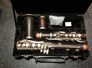 a Bb full-Boehm clarinet in a (slightly modified) SKB320 clarinet case